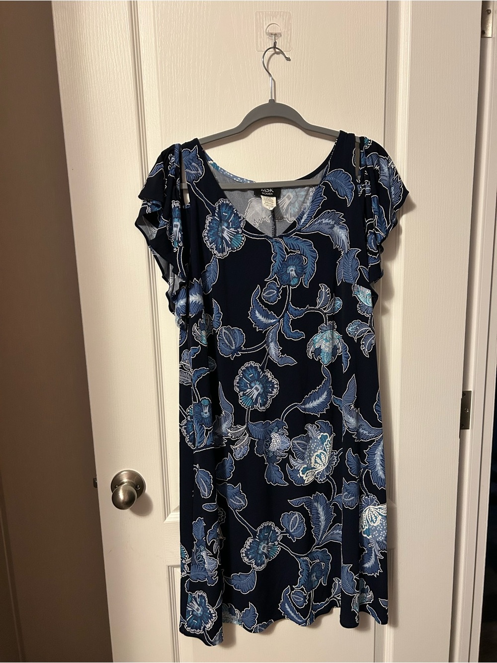 MSK Navy and Light Blue Paisley Print Blouse